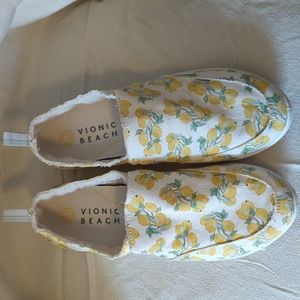 Vionic Malibu Slip-on Shoes Sz 9
